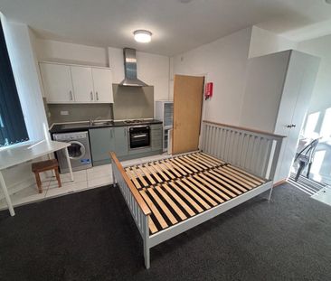 Studio Flat, Mere Road, LE5 - Photo 4