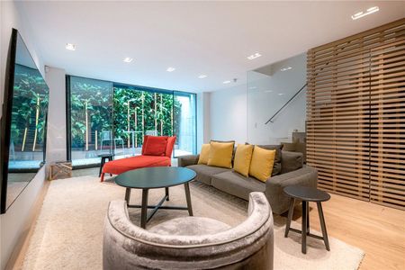 Montpelier Square, SW7 - Photo 3