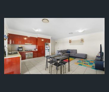 Top-Floor Living in the Heart of Chermside - Photo 2