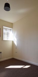 77A High Street, TF10 7AU - Photo 3