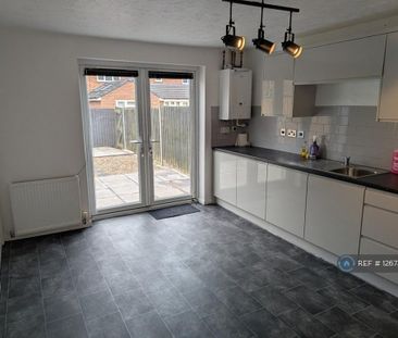 3 bedroom terraced house to rent - Photo 4