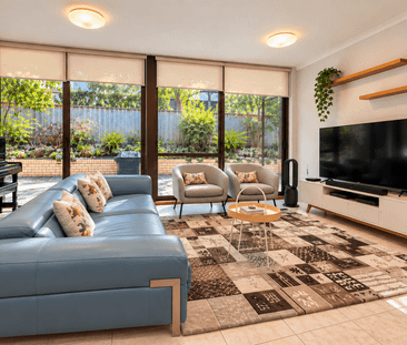 North Facing & Spacious Townhouse in a Prime Kirribilli Location - Photo 1