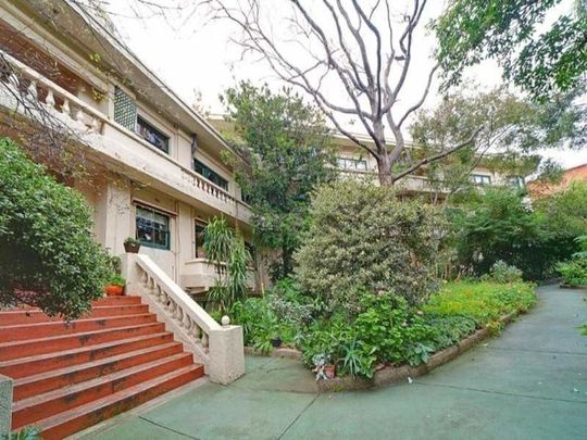 27/63 Alexandra Avenue, South Yarra VIC 3141 - Studio For Rent | Domain - Photo 1