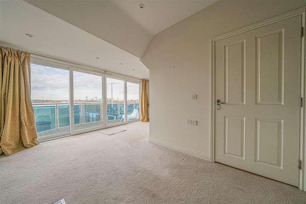 Lower St. Alban Street, Weymouth, DT4 - Photo 1