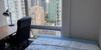 Room for rent 535 Smithe st, Vancouver - Photo 2