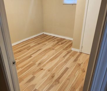 For Lease - 133 Shawnee Circle Unit# Bsmt, Toronto, Ontario - Photo 1
