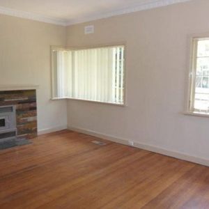 600 Waverley Road, Glen Waverley - Photo 2