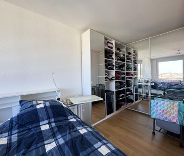 Über den Dächern: Sonnige 3.5-Zi-Attikawohnung mit grosser Terrasse - Photo 4