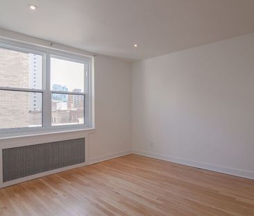 2105 Chomedey Street - Photo 6
