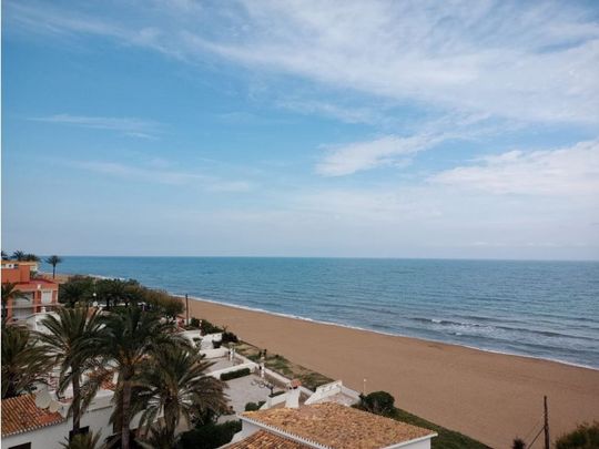 2 bedroom luxury Flat for rent in Denia, Valencia - Photo 1