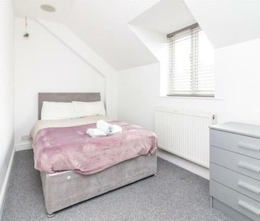3 bedroom detached house to rent - Photo 4