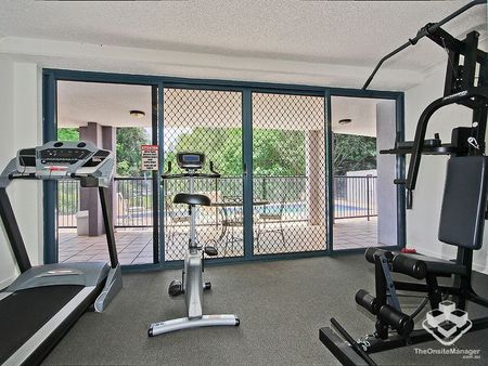 2 Bedroom Apartment Highly Sought After Toowong - Photo 3