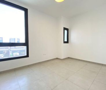 2BHK townhouse available for Rent in Aljada - Photo 2