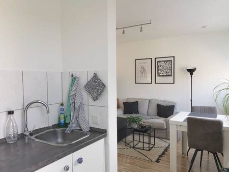 Single-Apartment mit großem Balkon in Oberhausen-Buschhausen - Foto 4