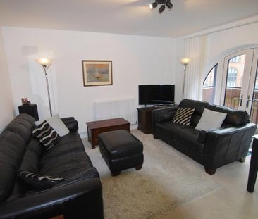 2 bedroom apartment to rent - Photo 5