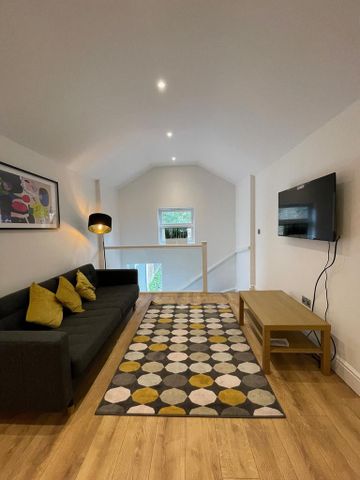 2 bedroom apartment to rent - Photo 2