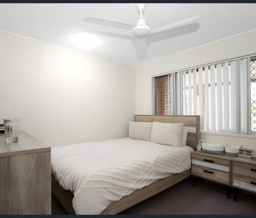 Modern 2-Bedroom Unit in Slade Point - Photo 4