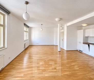 Apartment for rent, 2+kk - 1 bedroom, 72m - Photo 2