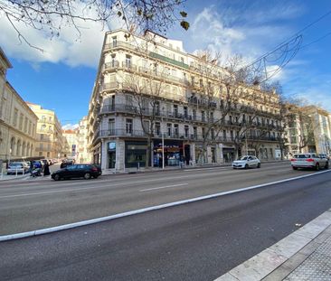 A LOUER/TOULON/APPARTEMENT : quartier Haute-Ville, à côté du musée ... - Photo 3