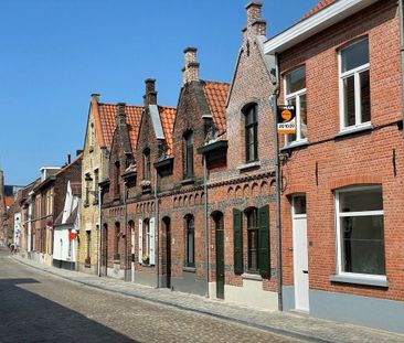 Huis te huur in Brugge voor € 1.250 met 3 slaapkamers - foto 3