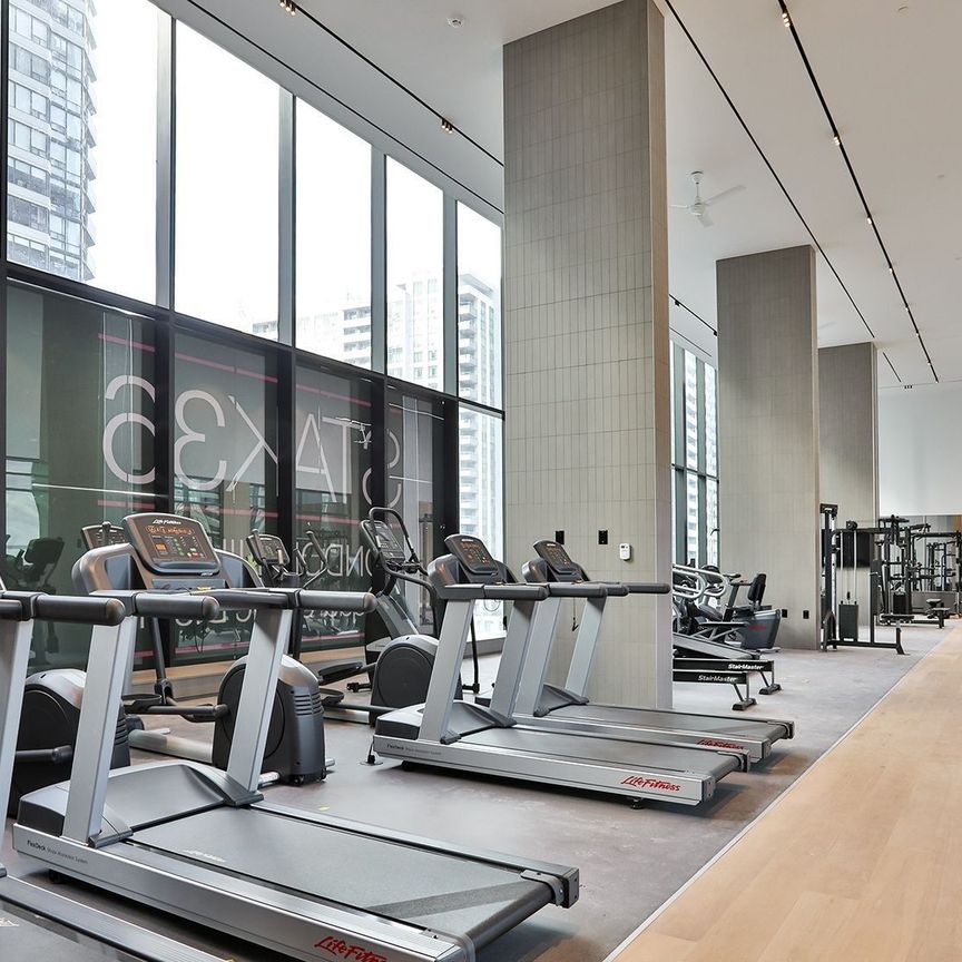 For Lease - 395 Square One Drive Unit# 2701, Mississauga, Ontario - Photo 1