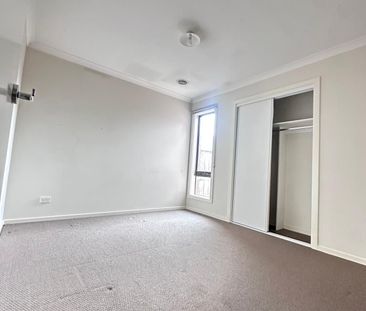 Convenience and location in one pack. - Photo 4