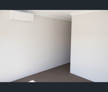 44 Dandaragan Drive, Dawesville, WA 6211 - Photo 2