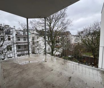 2-Zimmer Altbau mit Balkon zum Verlieben: Renoviert in Pempelfort! - Photo 4