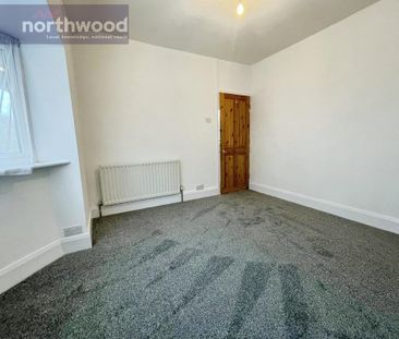 3 bedroom semi-detached house to rent - Photo 6
