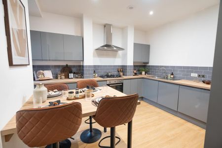 4 bedroom apartment to rent - Photo 5