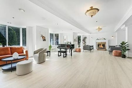 Furnished studio apartments available close to University of Ottawa - Photo 3