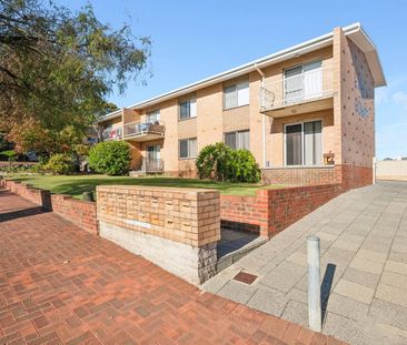 Comfort in the Heart of East Victoria Park - Photo 3