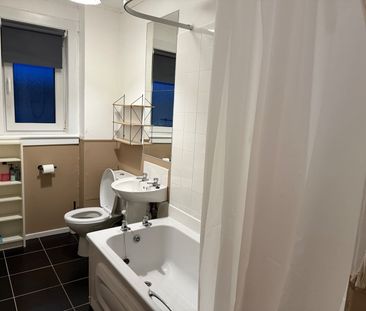 2 Bed Flat, Raithburn Avenue, G45 - Photo 5
