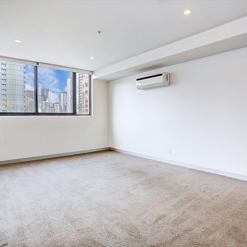 A central oasis with bright views - Photo 1