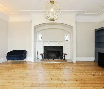 4 bedroom house to rent Fox Hill, Haywards Heath, West Sussex, RH16 - Photo 6