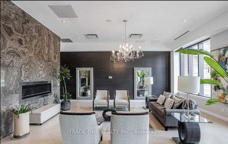 For Lease - 11611 Yonge Street Unit# 208, Richmond Hill, Ontario - Photo 4