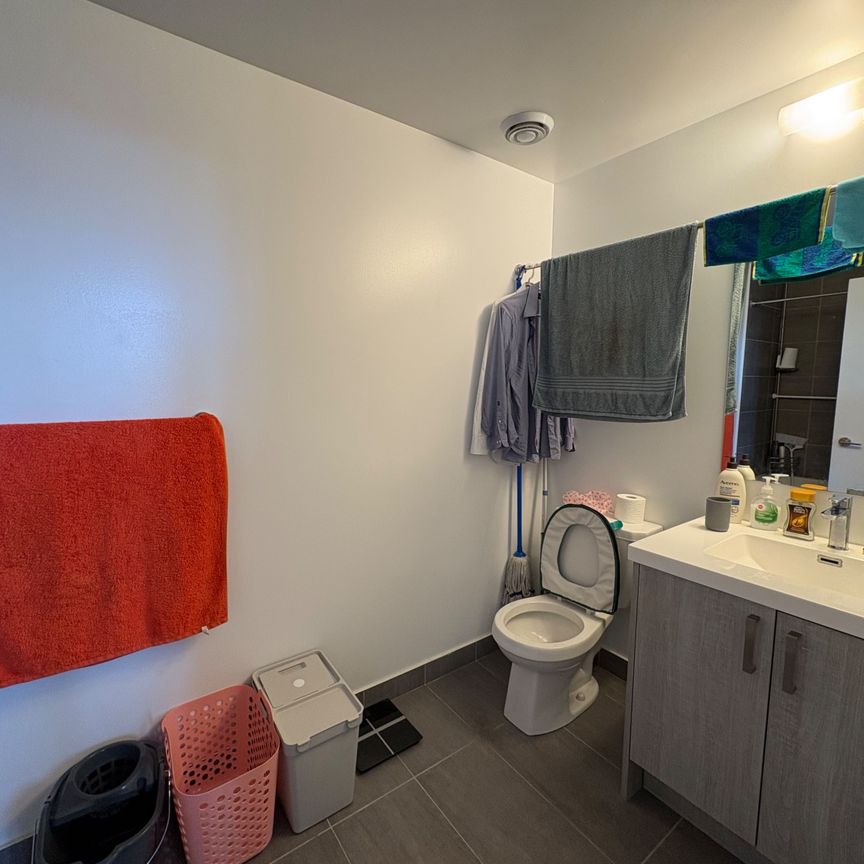 For Lease - 77 Mutual Street Unit# 3609, Toronto, Ontario - Photo 1