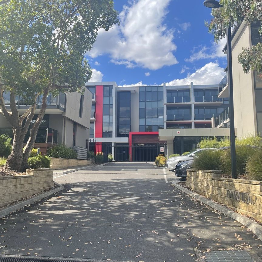 215/76 Darebin Street, Heidelberg - Photo 2