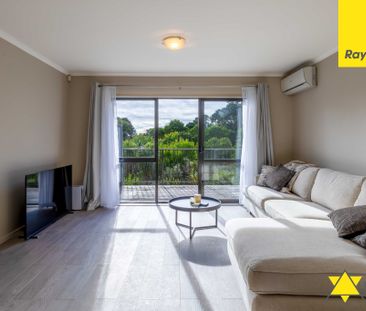 This modern three-level home in Te AtatÃ?« South offers comfortable... - Photo 2