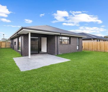 Modern Family Home in Sought-After Greenbank Estate - Photo 1