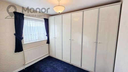 Sussex Close, Ilford, IG4 - Photo 5