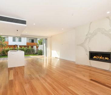 45 Fairway Circuit, Strathfield. - Photo 3