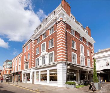 A one bedroom apartment offering open-plan living on a popular stretch of the Kings Road in Chelsea. - Photo 1