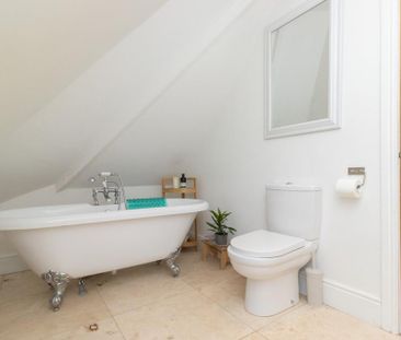 3 bedroom semi-detached house to rent - Photo 2