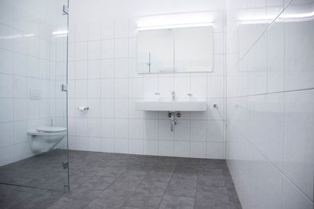 1 Zimmer, 193 m², 2. Stock - Photo 5