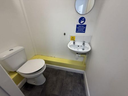 1 bedroom terraced house to rent - Photo 2