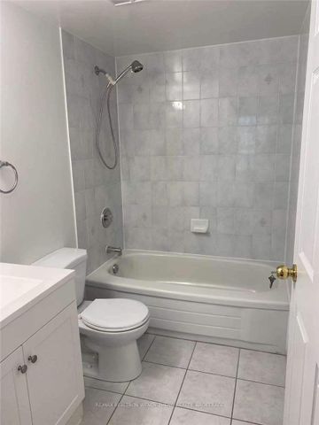 For Lease - 39 Pemberton Avenue Unit# 1002, Toronto, Ontario - Photo 2