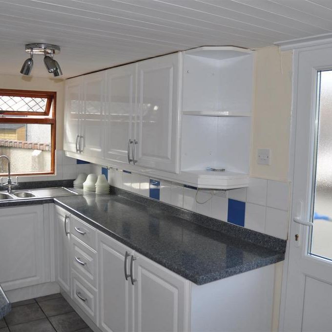 2 bedroom semi-detached house to rent - Photo 1