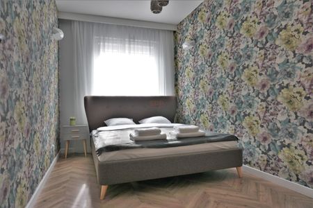 Stare Miasto Mieszczańska 42m2 2pok garaż internet - Zdjęcie 4