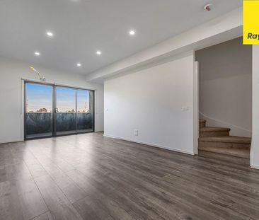 Convenient Location with Modern Appeal! - Photo 4